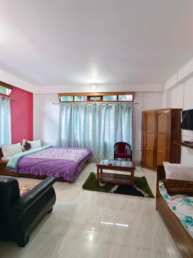 Hotel White Tara Tawang Exteriér fotografie